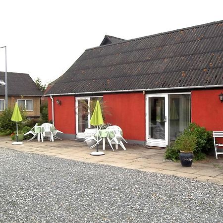 Bed And Breakfast Vester Hjermitslev Saltum Exterior foto